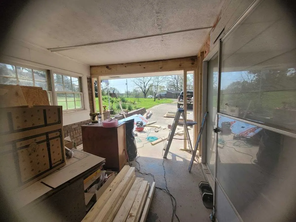 Air movers and dehumidifier for Drying & Dehumidification in Makaha